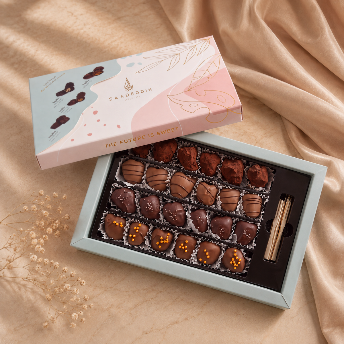 Box of dates dipped in chocolate stuffed with luxury